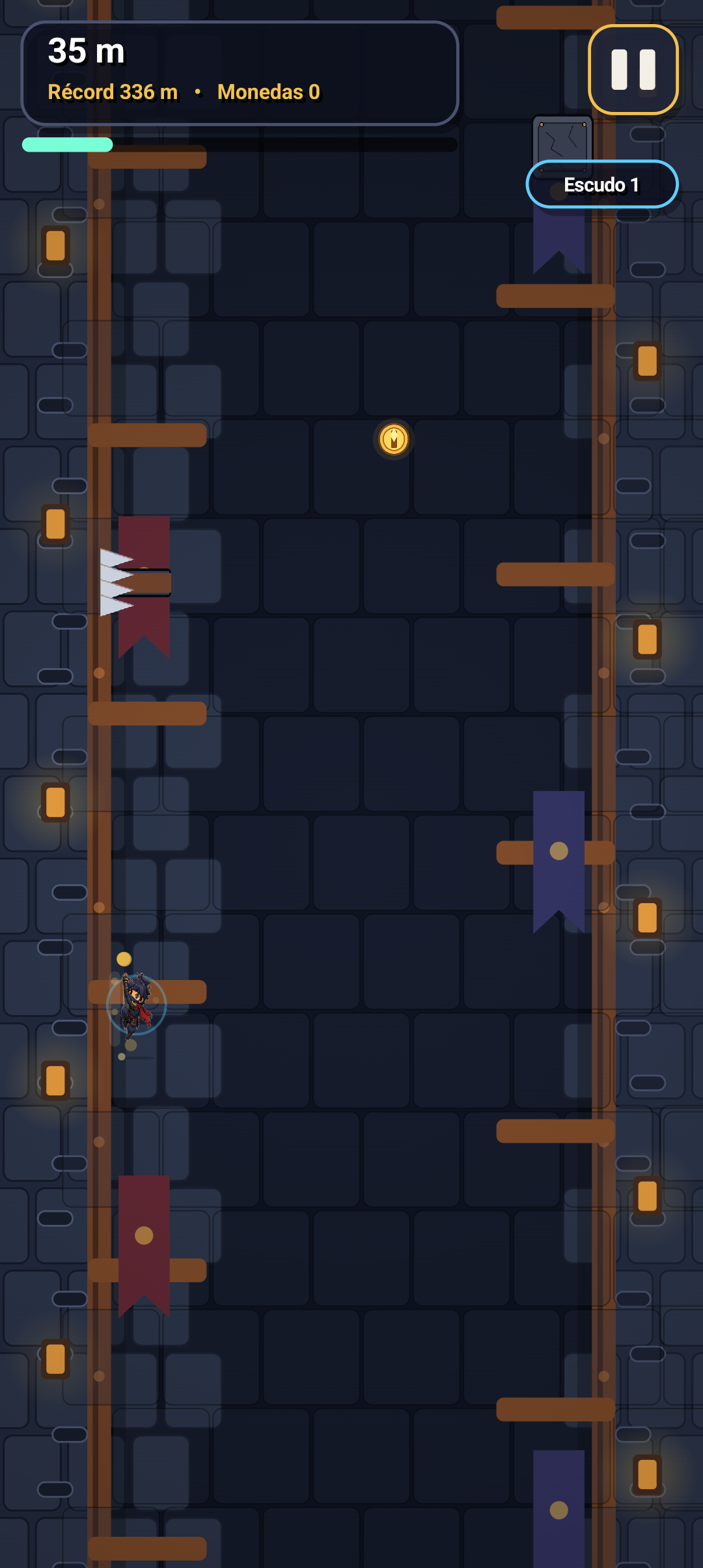 Gameplay de Ninja Escalador con sprites PNG reales
